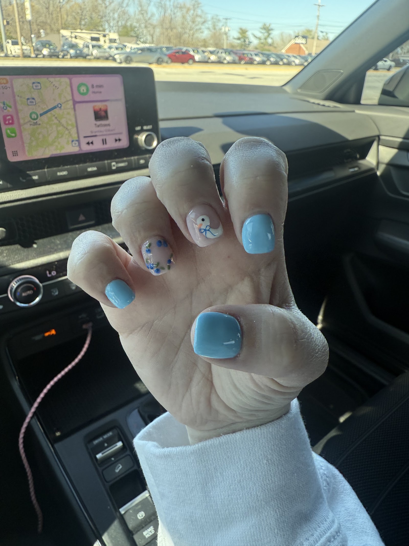Rose Nails logo